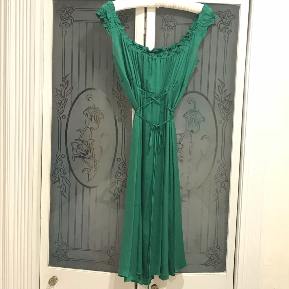 Gorgeous Green Silk Elie Tahari Dress